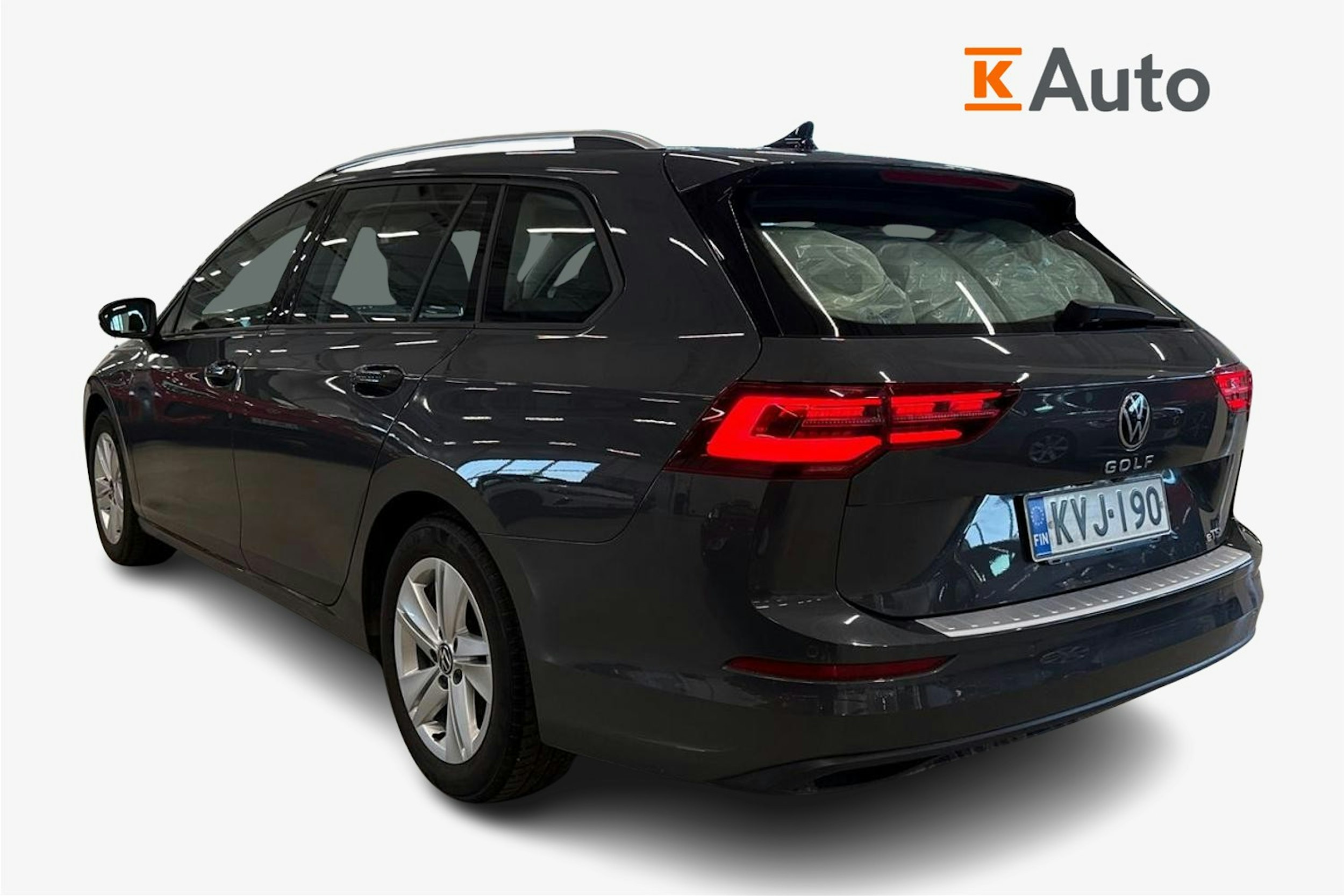 harmaa Volkswagen Golf 2023 kuva 2.