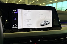 harmaa Volkswagen Golf 2023 kuva 24.
