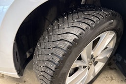 met. harmaa Volkswagen Golf 2023 kuva 10.