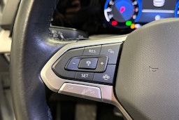 met. harmaa Volkswagen Golf 2023 kuva 13.