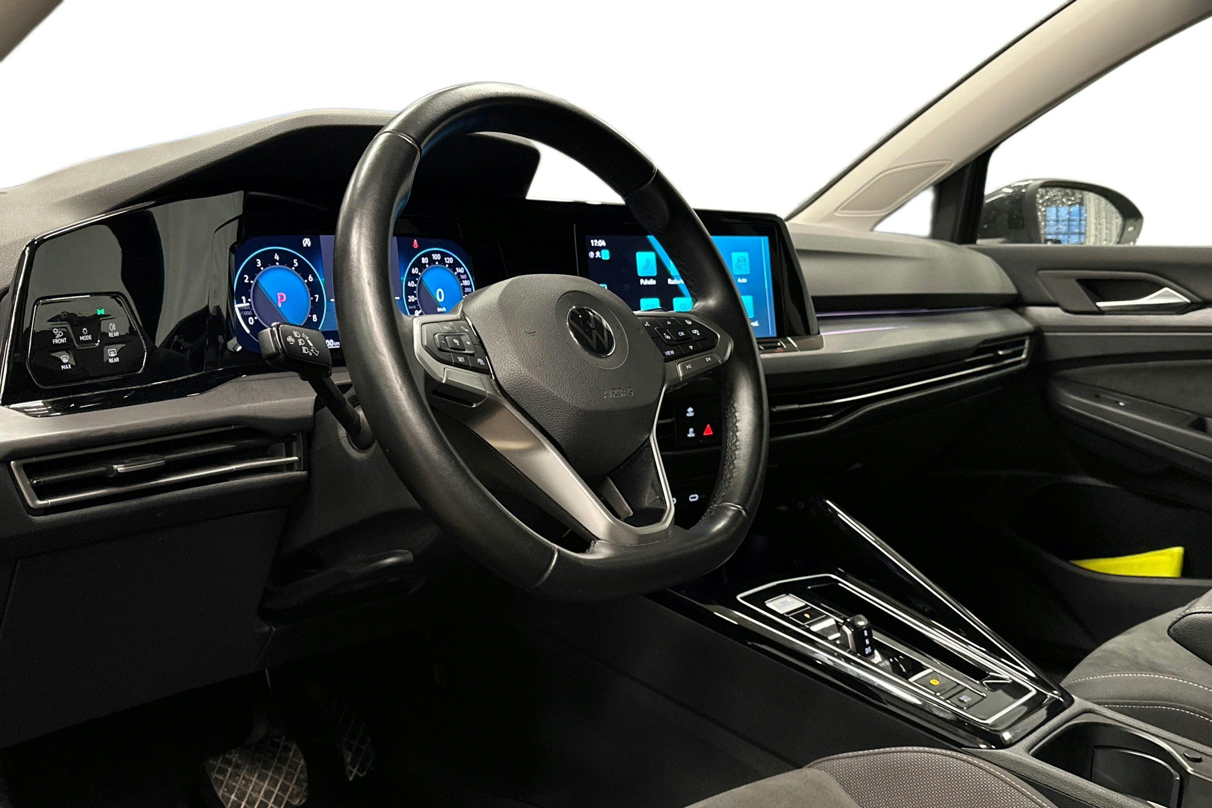 harmaa Volkswagen Golf 2023 kuva 3.