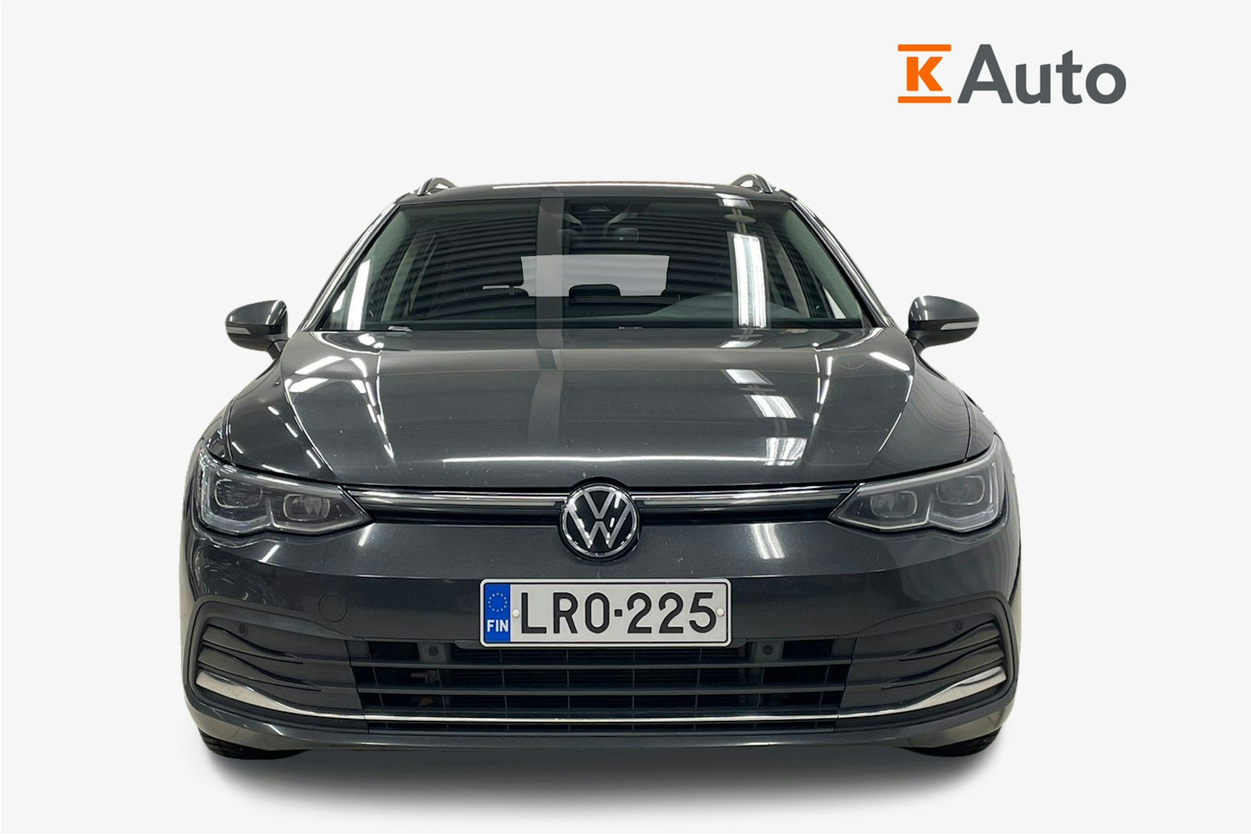 harmaa Volkswagen Golf 2023 kuva 4.