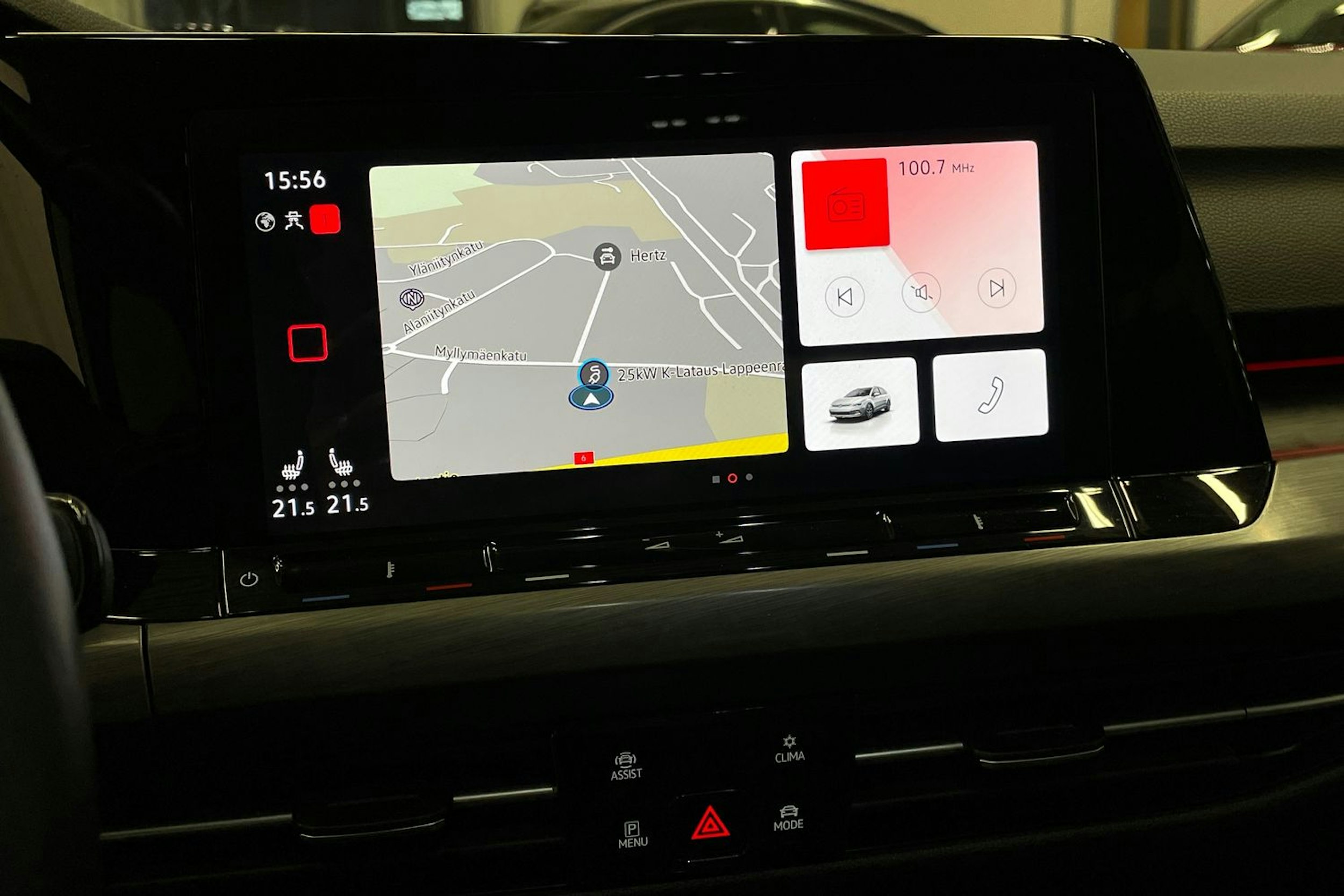 harmaa Volkswagen Golf 2023 kuva 17.