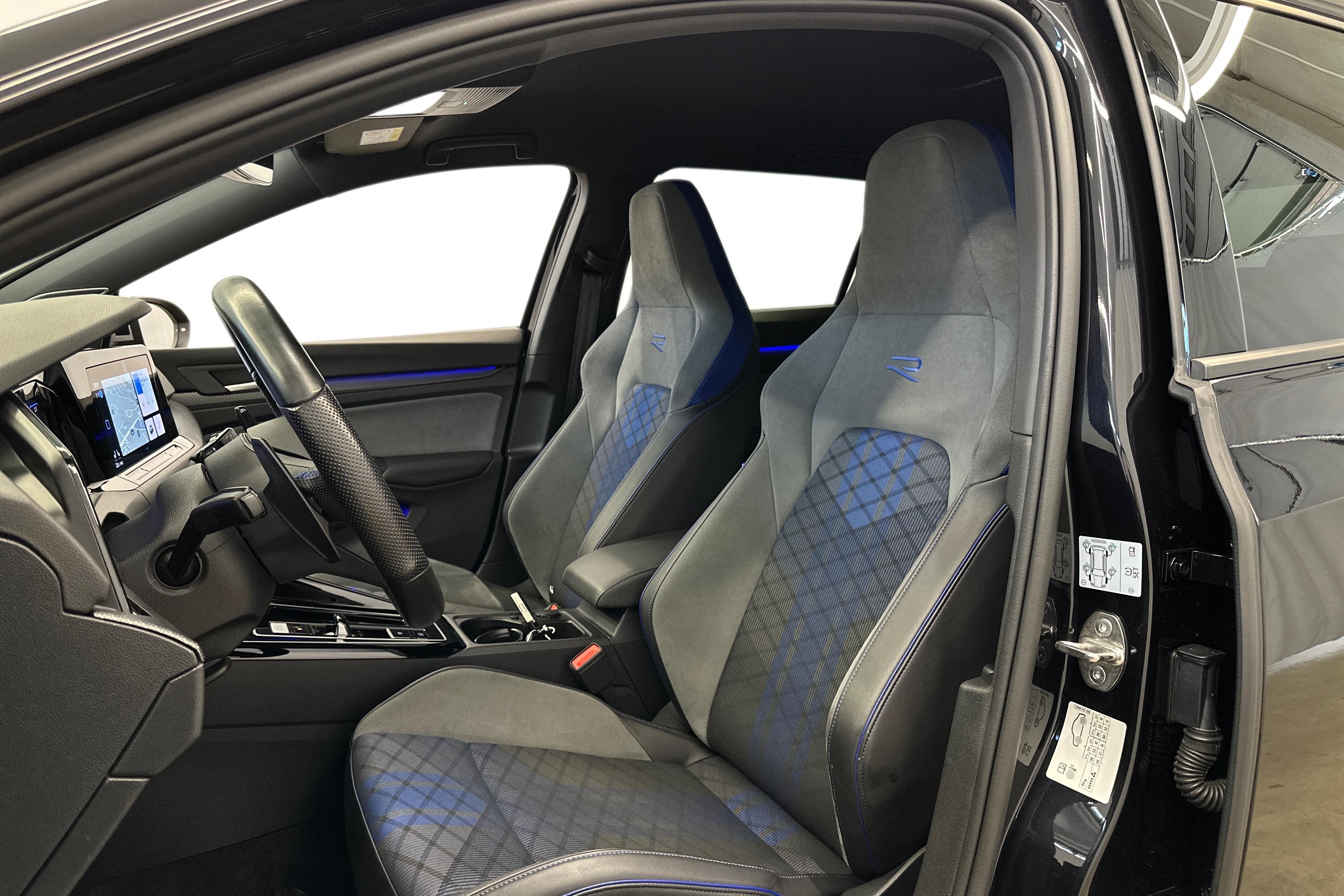 Volkswagen Golf 2023, kuva 6/32