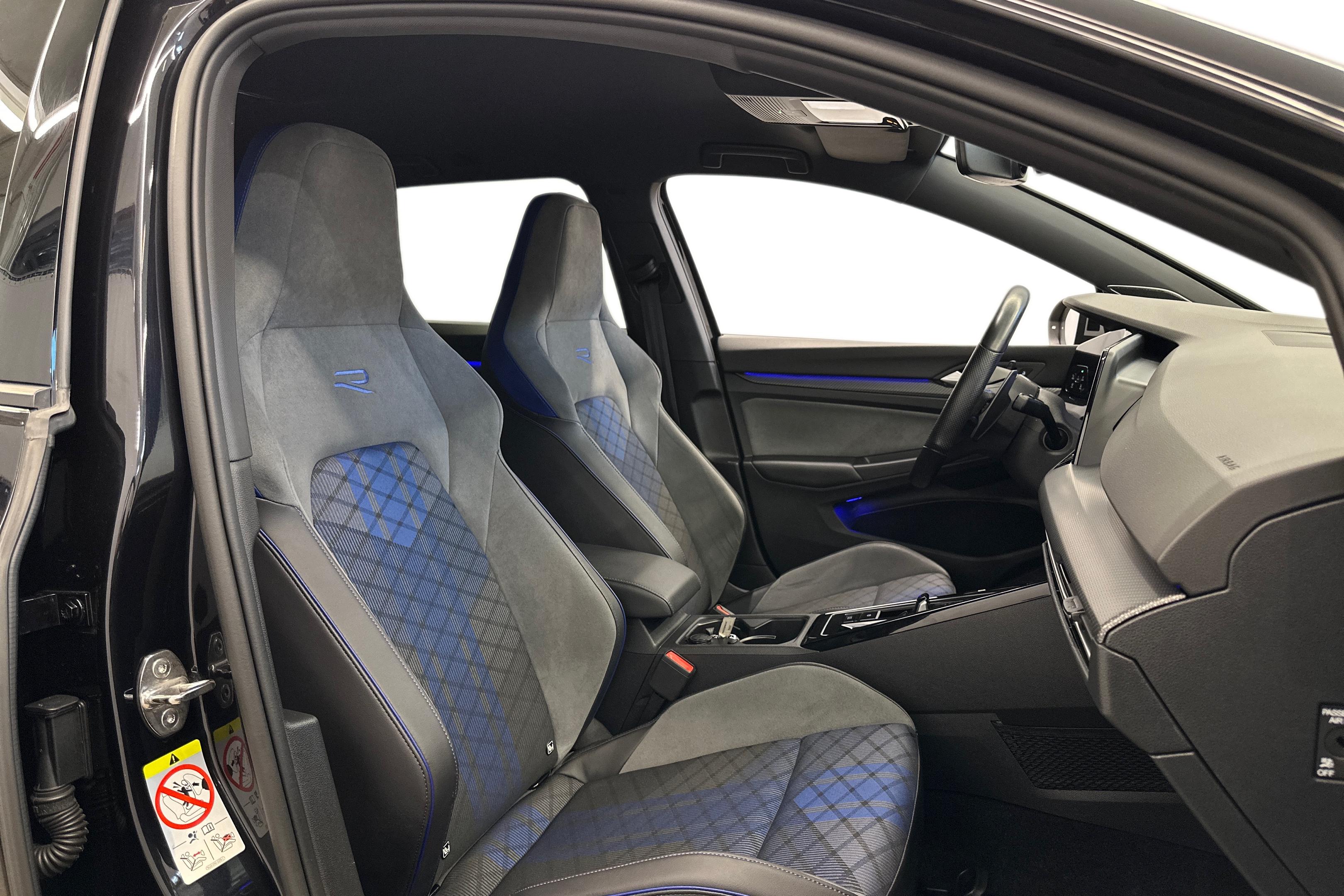 Volkswagen Golf 2023, kuva 7/32