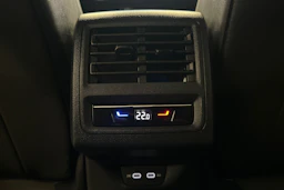met. musta Volkswagen Golf 2023 kuva 26.