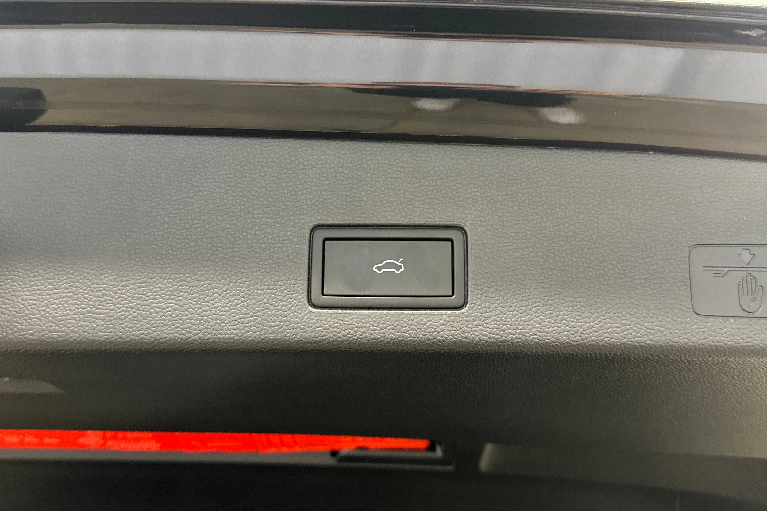 met. musta Volkswagen Golf 2023 kuva 28.