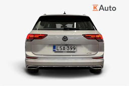 harmaa Volkswagen Golf 2023 kuva 3.
