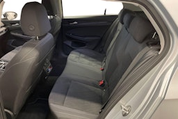 Harmaa Volkswagen GOLF 2023 kuva 10.