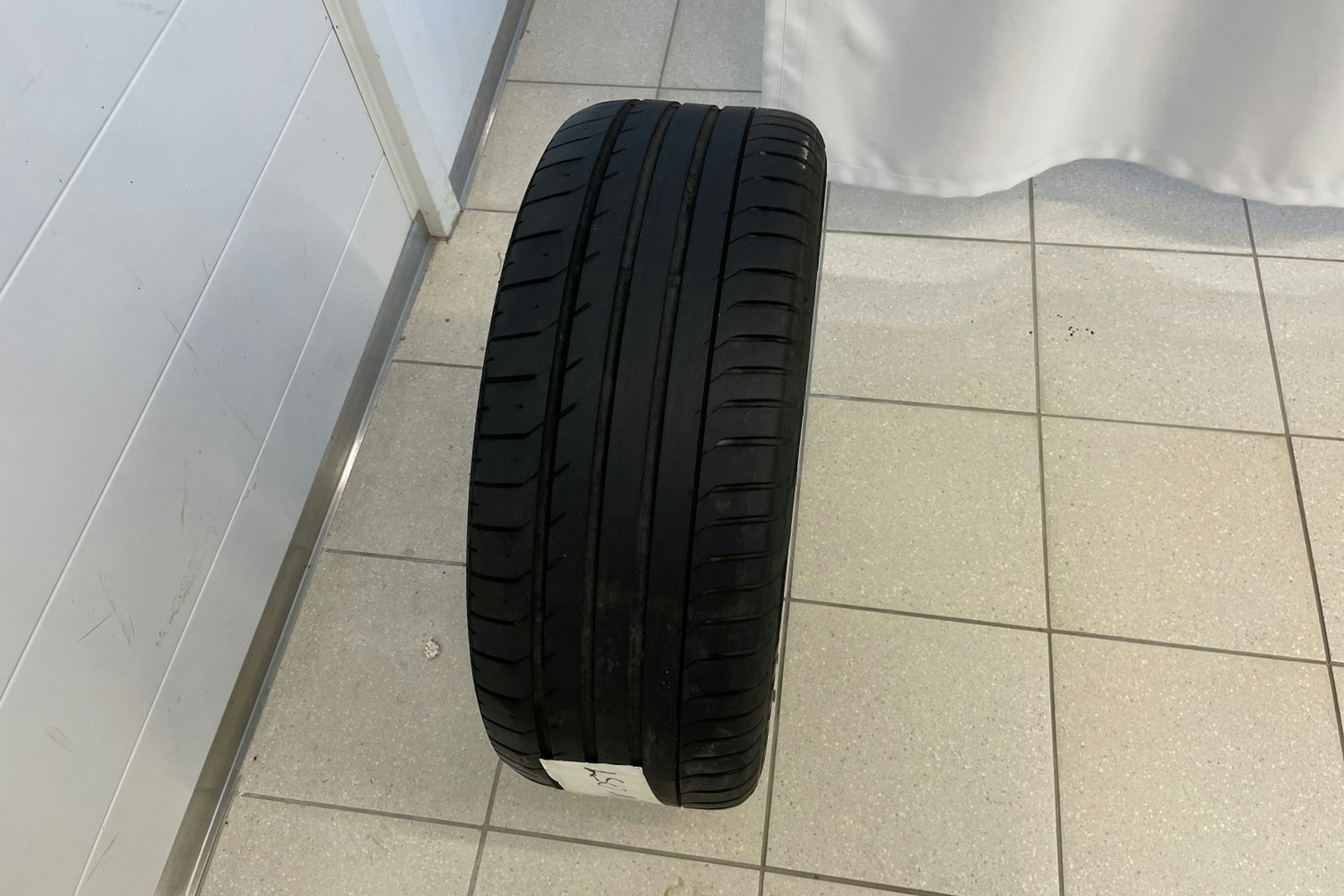 Harmaa Volkswagen GOLF 2023 kuva 23.