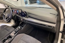 Harmaa Volkswagen GOLF 2023 kuva 24.