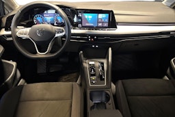 Harmaa Volkswagen GOLF 2023 kuva 9.