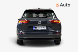harmaa Volkswagen Golf 2023 kuva 3.