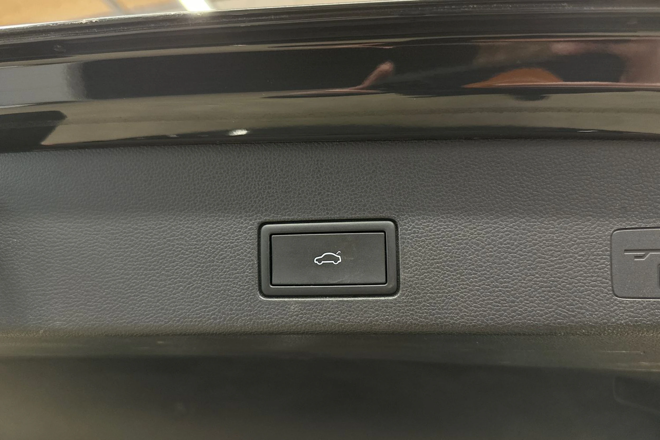 harmaa Volkswagen Golf 2023 kuva 25.
