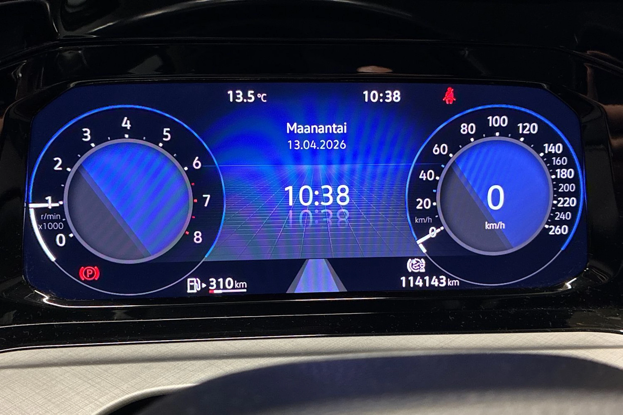 met. keltainen Volkswagen Golf 2023 kuva 12.