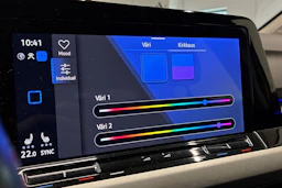 met. keltainen Volkswagen Golf 2023 kuva 21.