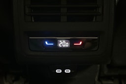 met. harmaa Volkswagen Golf 2023 kuva 16.