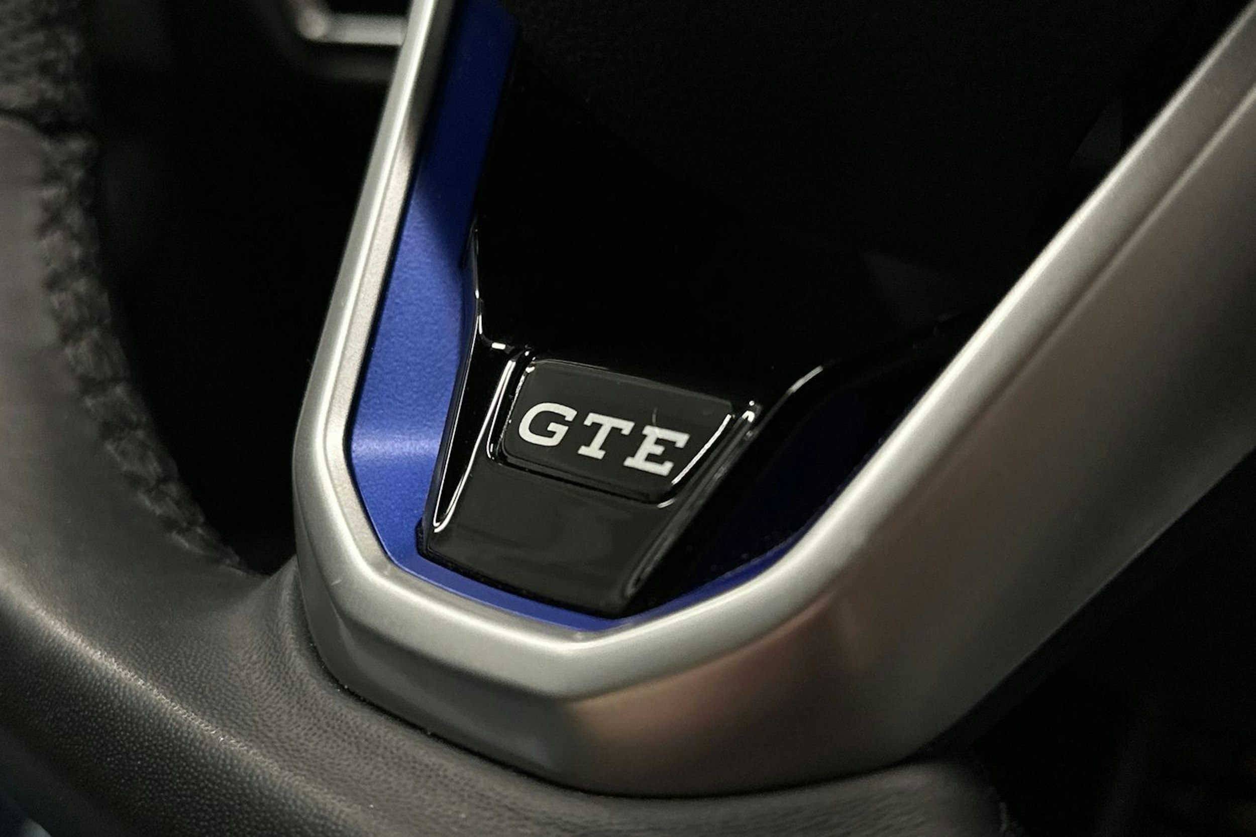 met. harmaa Volkswagen Golf 2023 kuva 18.