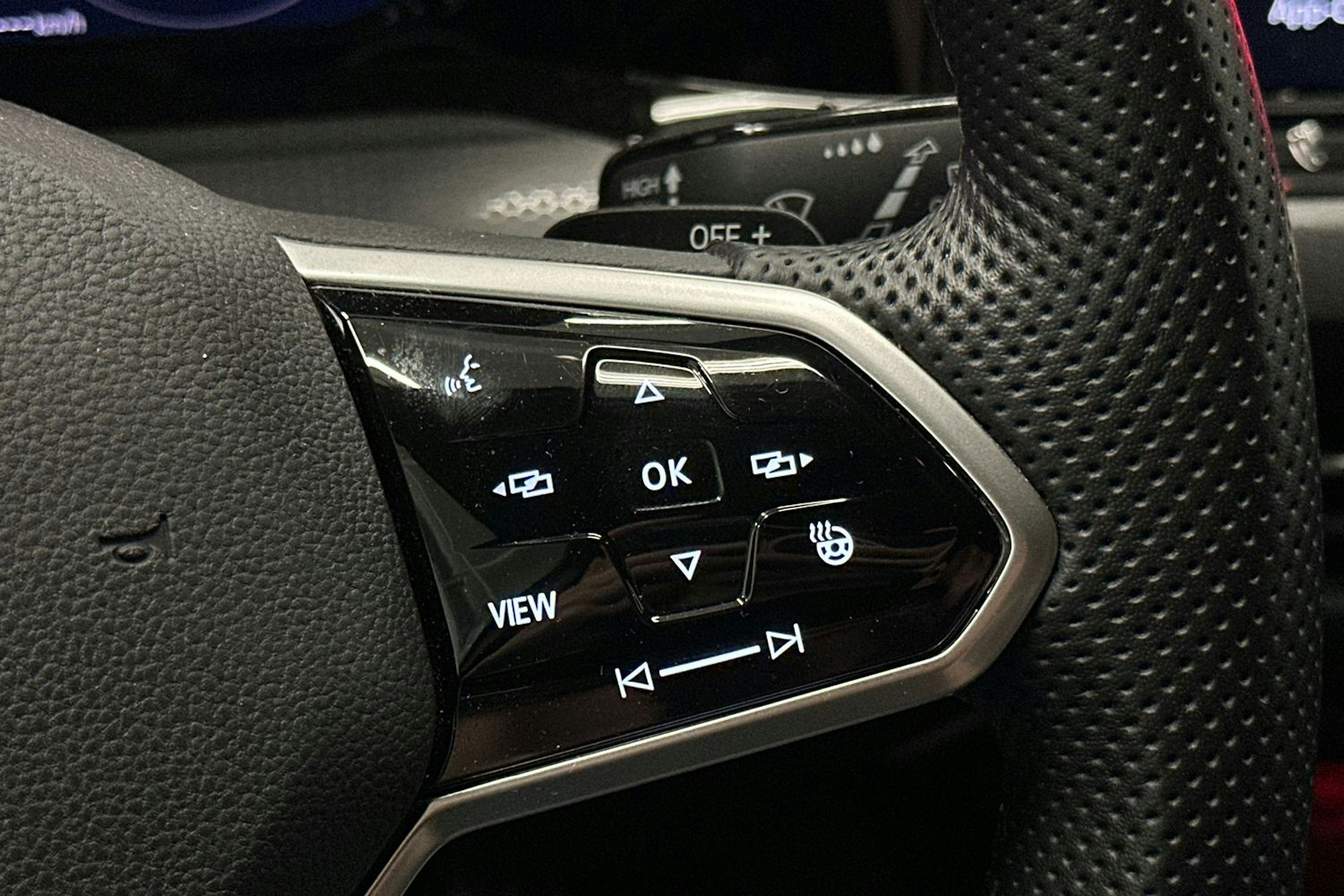 met. harmaa Volkswagen Golf 2023 kuva 20.