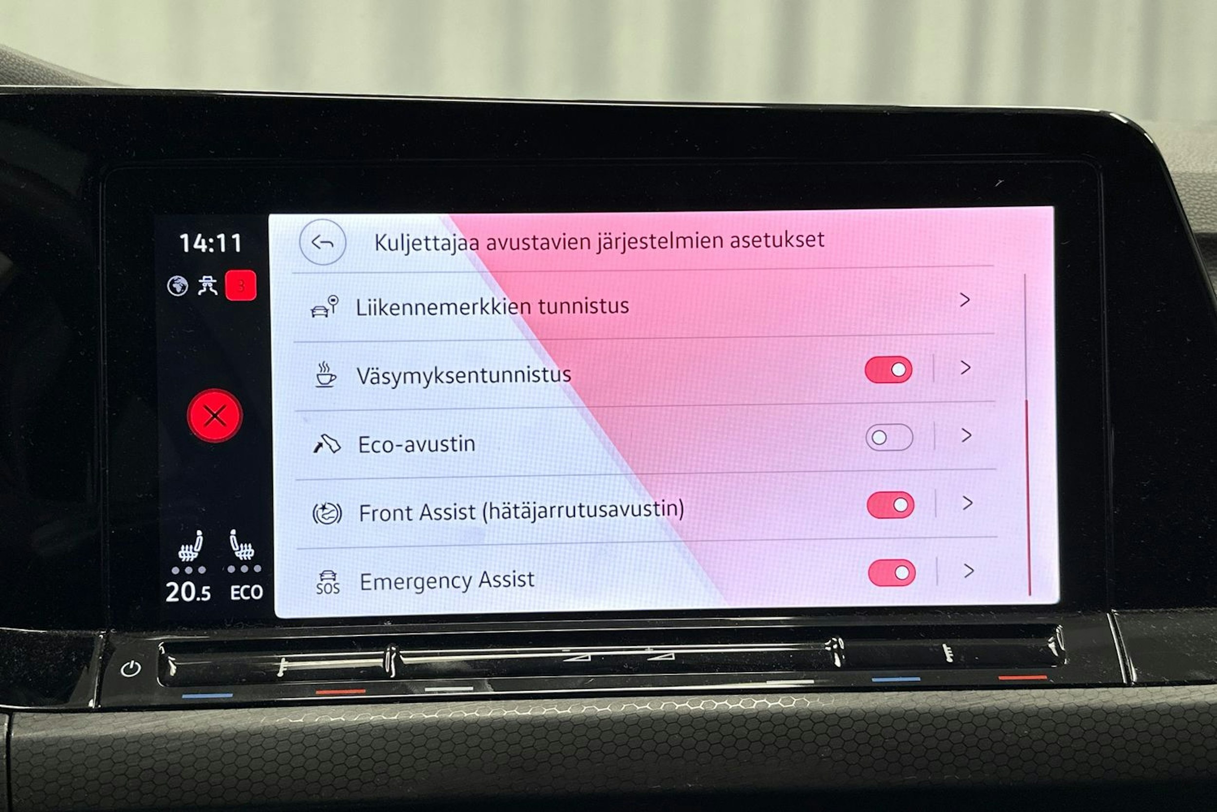 met. harmaa Volkswagen Golf 2023 kuva 28.
