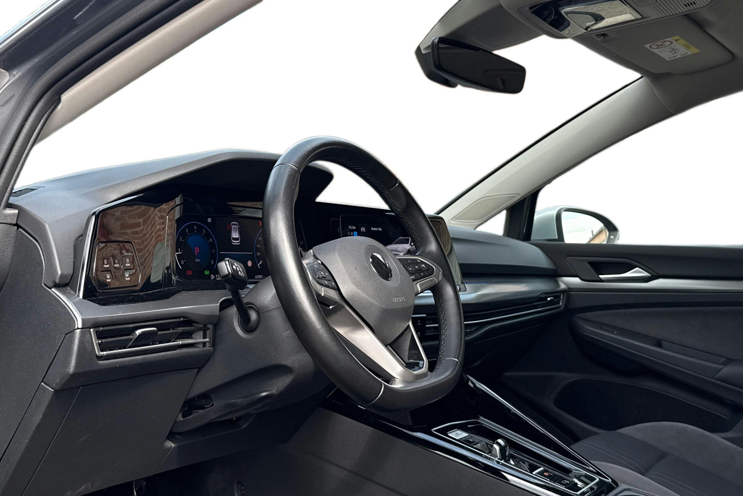 harmaa Volkswagen Golf 2023 kuva 3.