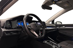 harmaa Volkswagen Golf 2023 kuva 7.