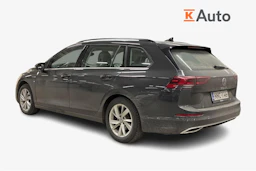 harmaa Volkswagen Golf 2023 kuva 2.