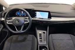 harmaa Volkswagen Golf 2023 kuva 9.
