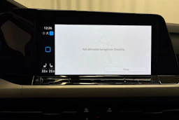 harmaa Volkswagen Golf 2023 kuva 21.