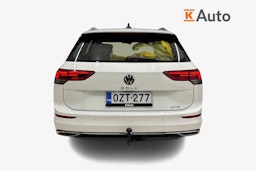 valkoinen Volkswagen Golf 2023 kuva 3.