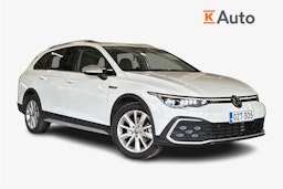valkoinen Volkswagen Golf 2023 kuva 1.