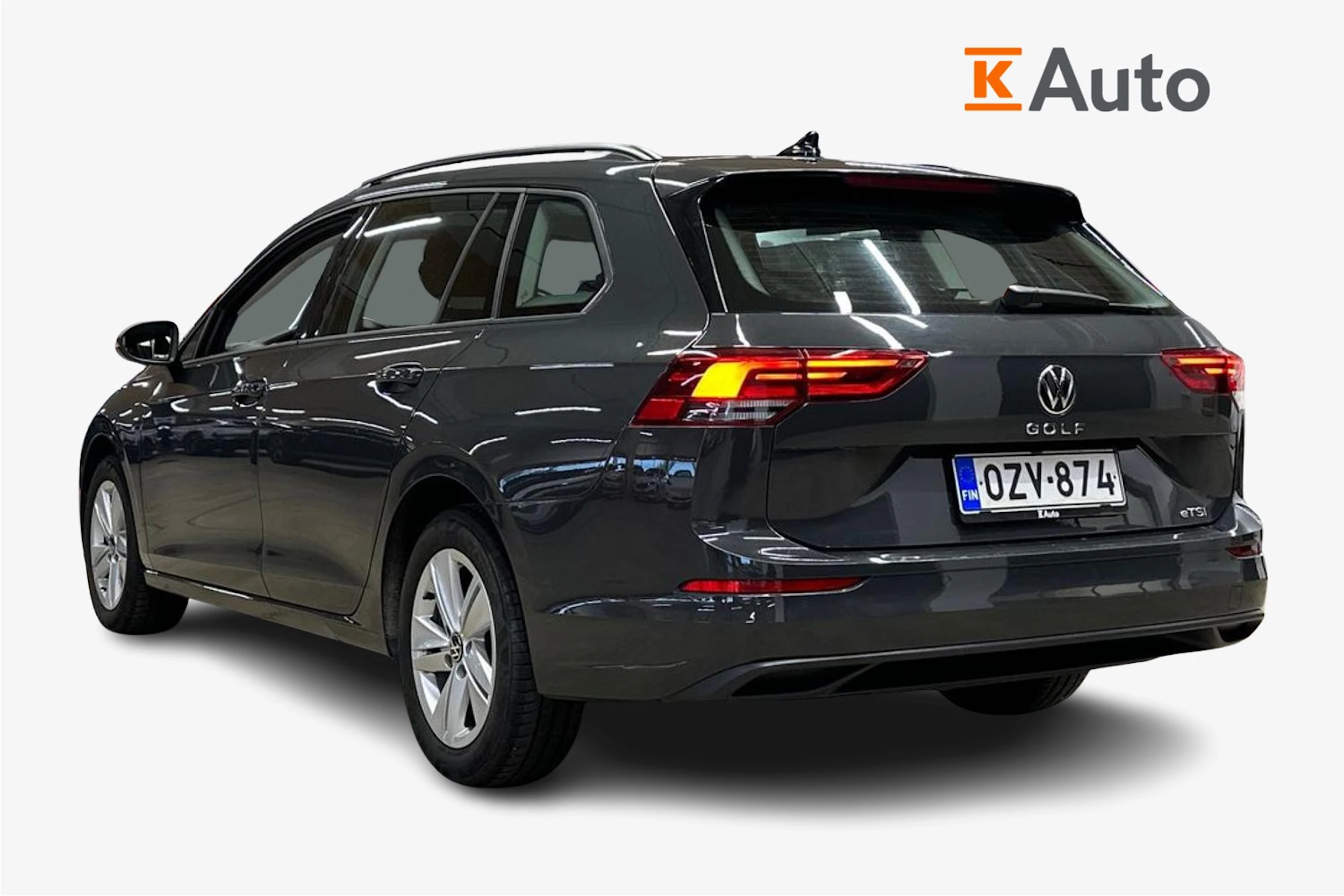 Harmaa Volkswagen Golf 2023 kuva 2.
