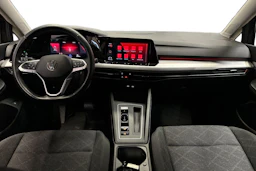 Harmaa Volkswagen Golf 2023 kuva 7.