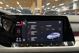 Harmaa Volkswagen Golf 2023 kuva 13.