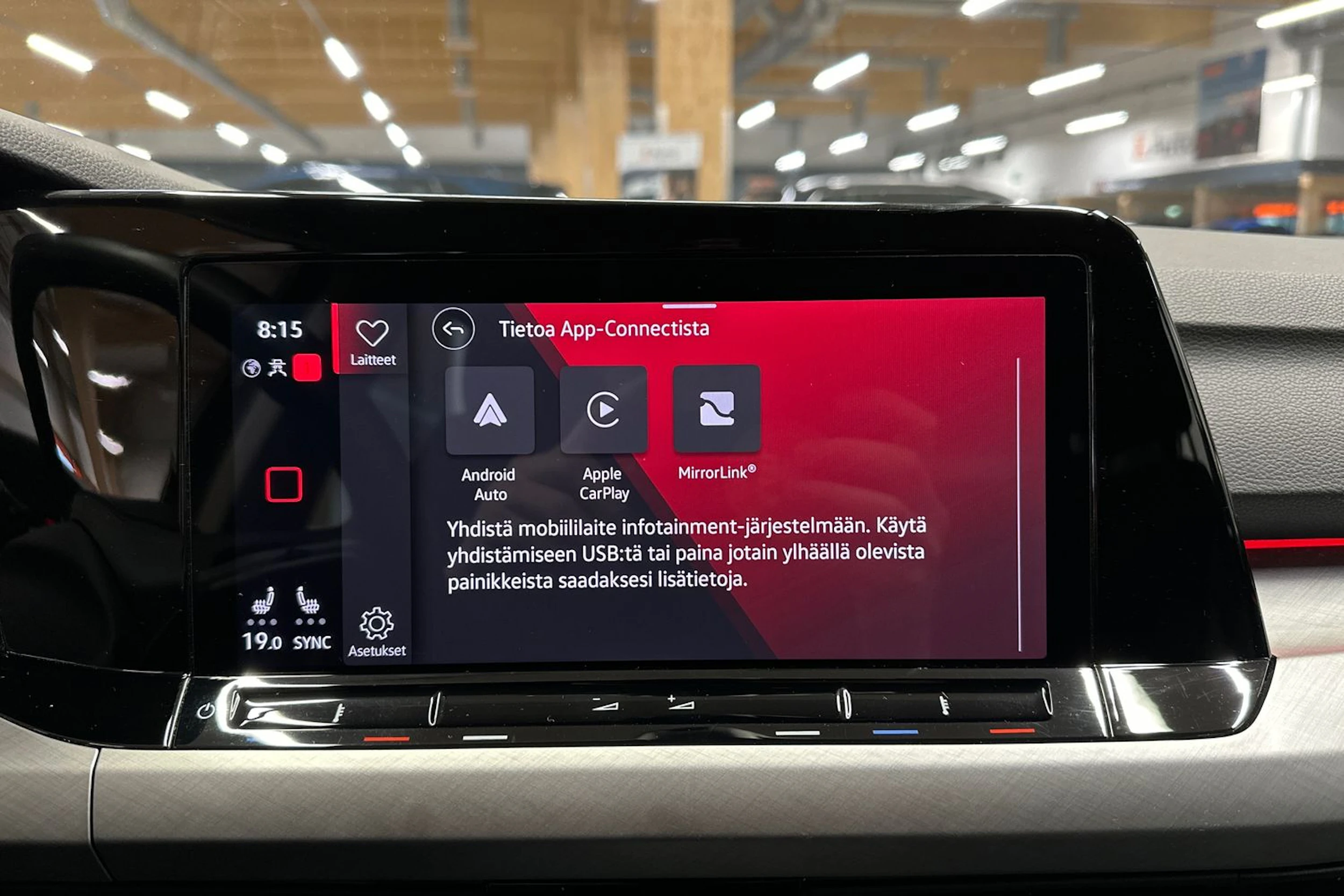 Harmaa Volkswagen Golf 2023 kuva 15.