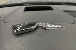 musta Volkswagen Golf 2023 kuva 30.