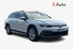 valkoinen Volkswagen Golf 2023 kuva 1.