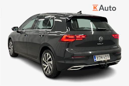 harmaa Volkswagen Golf 2023 kuva 2.