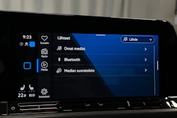harmaa Volkswagen Golf 2023 kuva 20.
