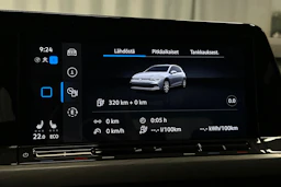 harmaa Volkswagen Golf 2023 kuva 22.