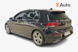 Musta Volkswagen GOLF 2023 kuva 2.