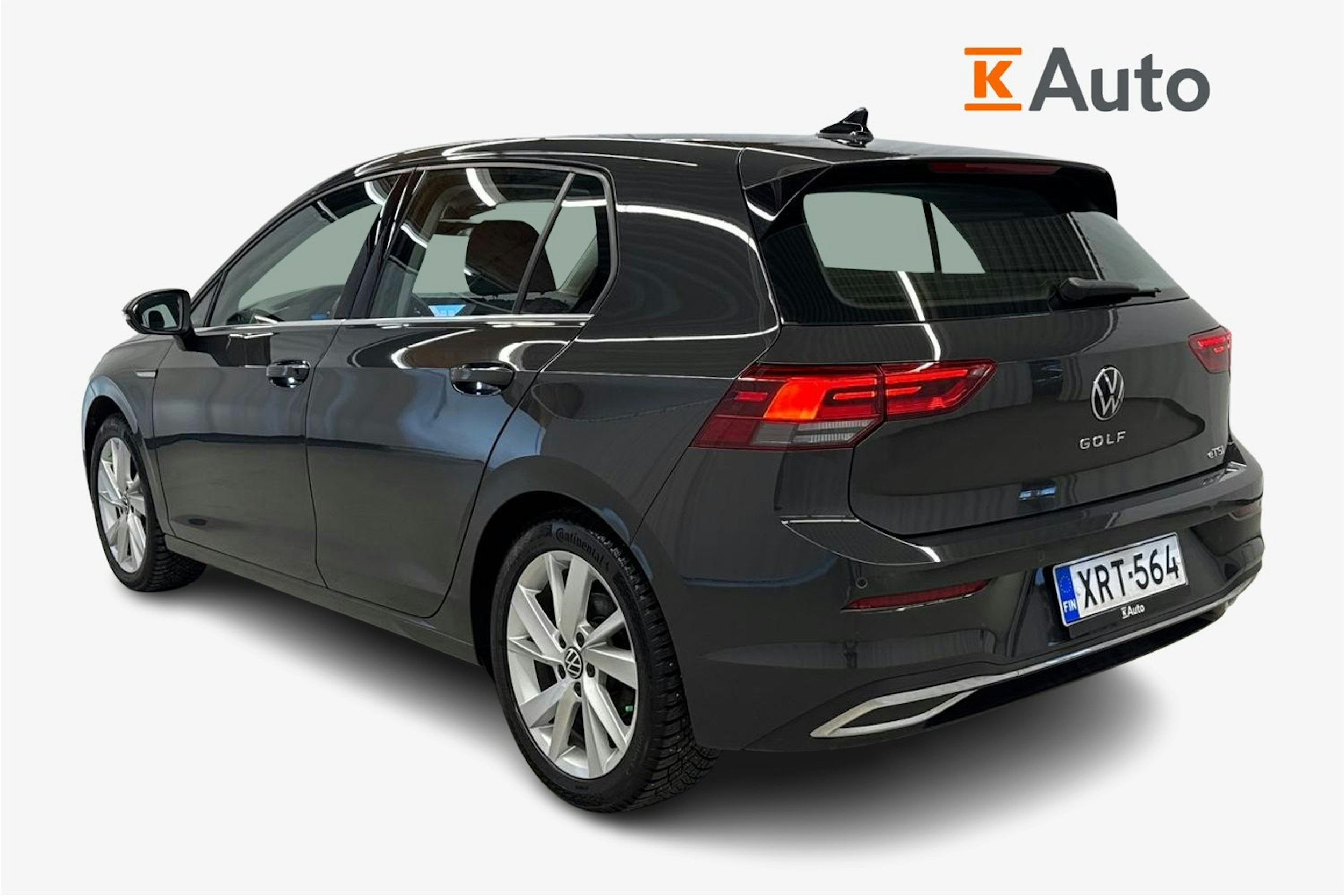 harmaa Volkswagen Golf 2023 kuva 2.