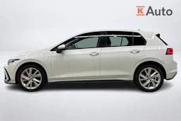 valkoinen Volkswagen Golf 2024 kuva 7.