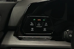 harmaa Volkswagen Golf 2023 kuva 15.