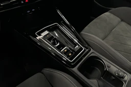 harmaa Volkswagen Golf 2023 kuva 29.
