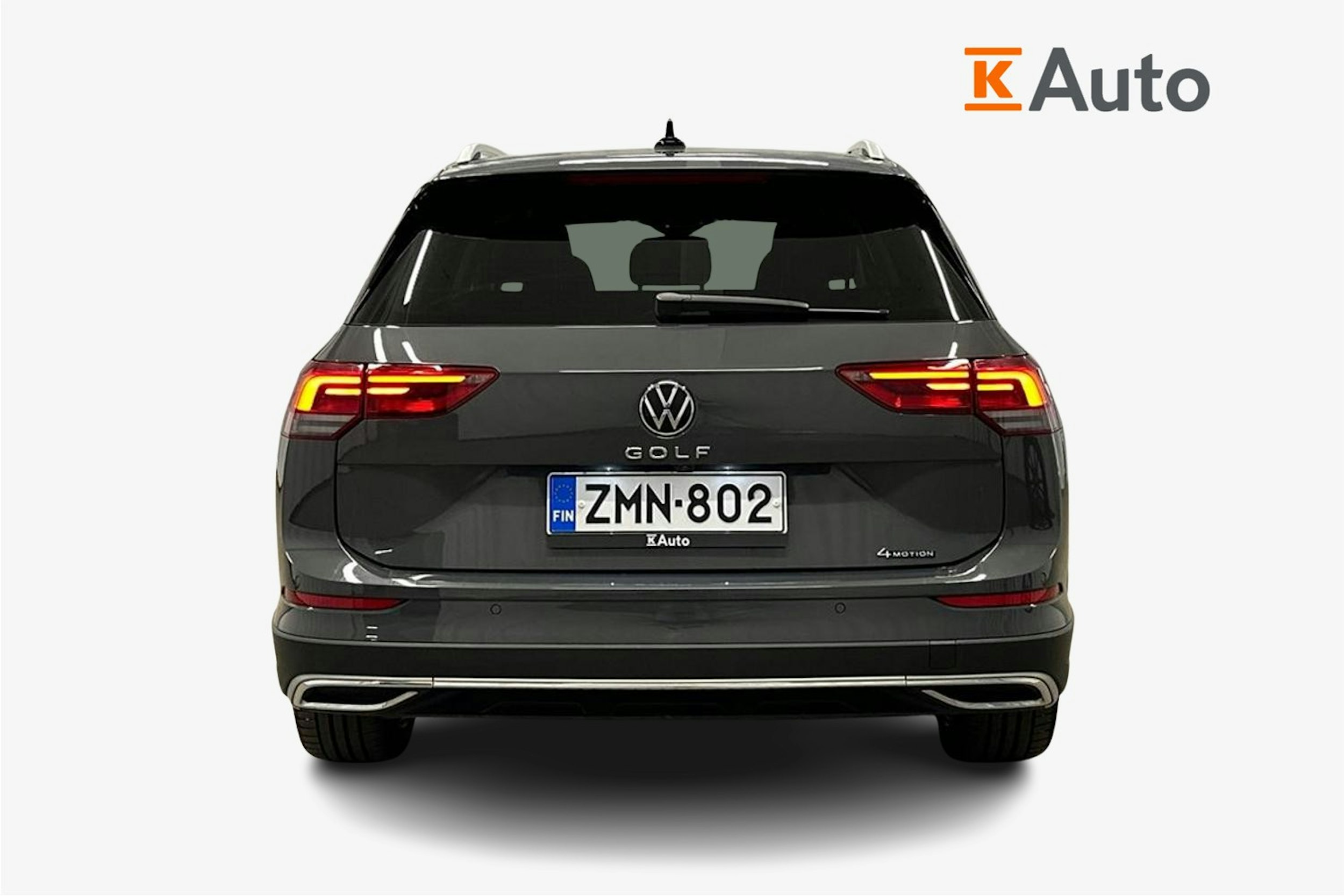 harmaa Volkswagen Golf 2023 kuva 3.