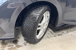 harmaa Volkswagen Golf 2023 kuva 14.