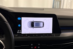 harmaa Volkswagen Golf 2023 kuva 18.