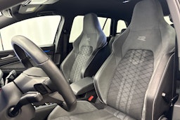 harmaa Volkswagen Golf 2023 kuva 24.