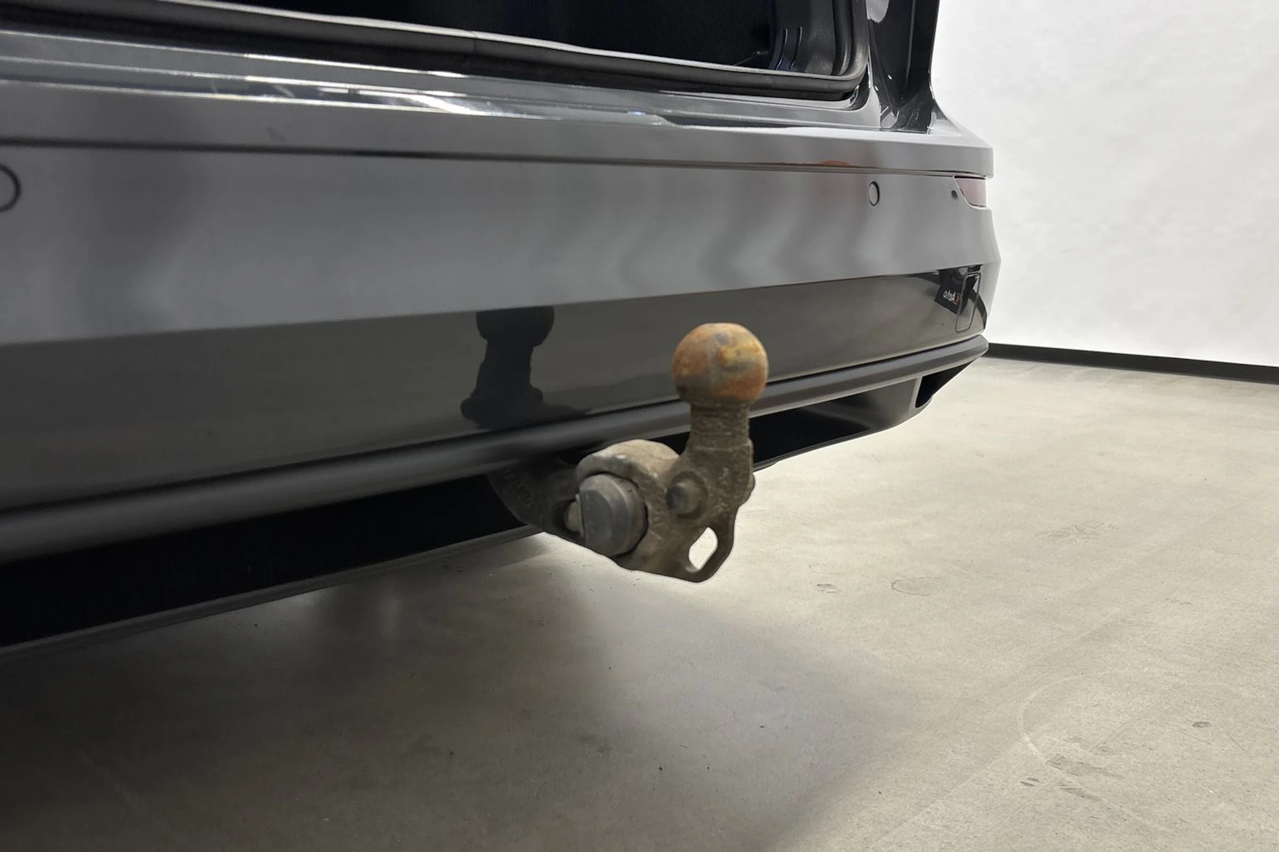harmaa Volkswagen Golf 2023 kuva 22.